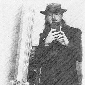 Meet your Posher, Eric